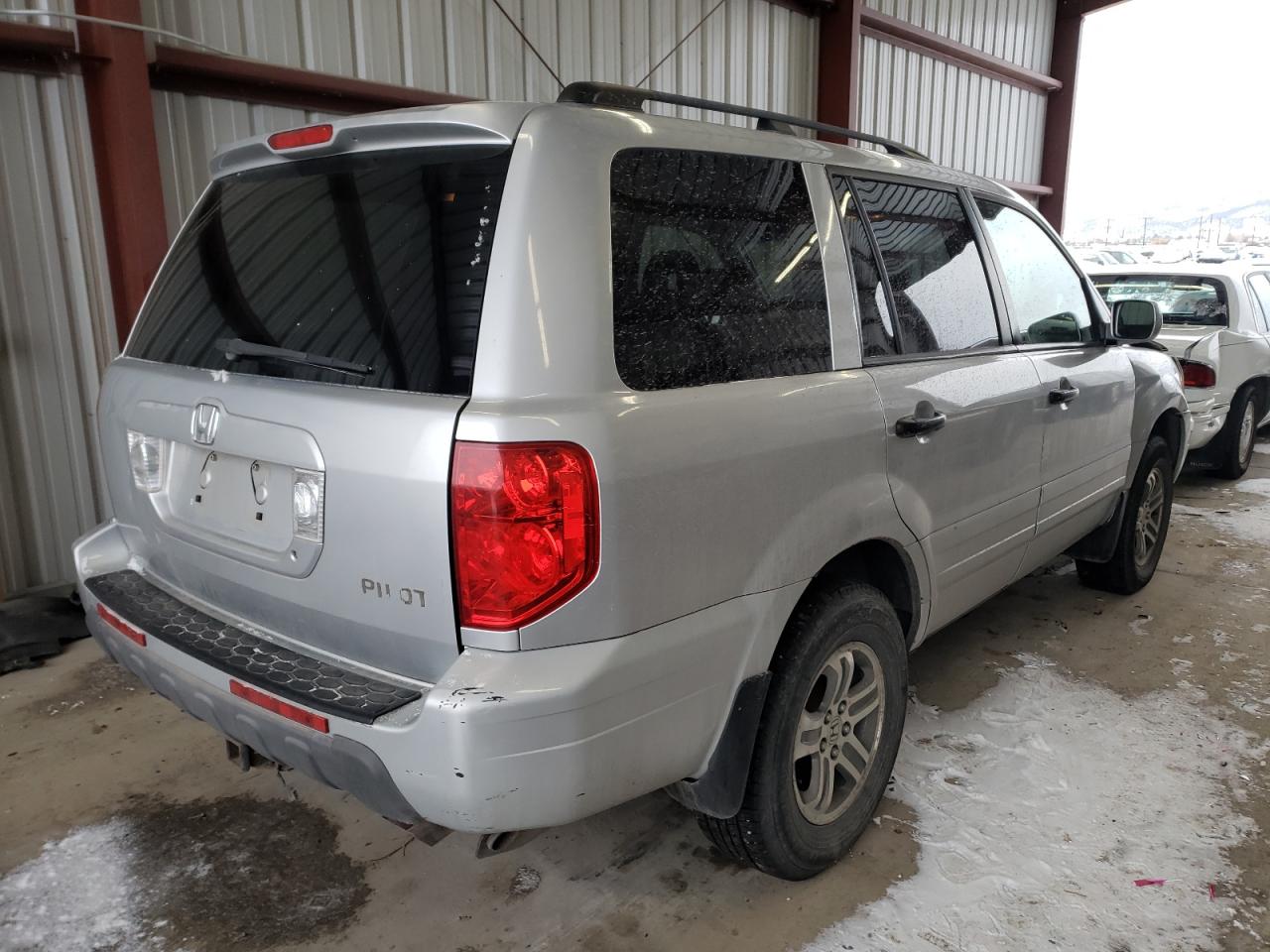 Photo 4 from auction – 2003 HONDA PILOT EXL with VIN 2HKYF18733H503487