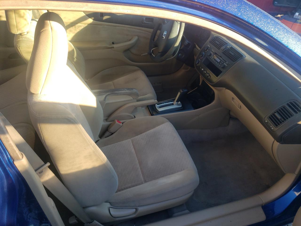 Photo 5 from auction – 2004 HONDA CIVIC DX V with VIN 1HGEM22104L037308