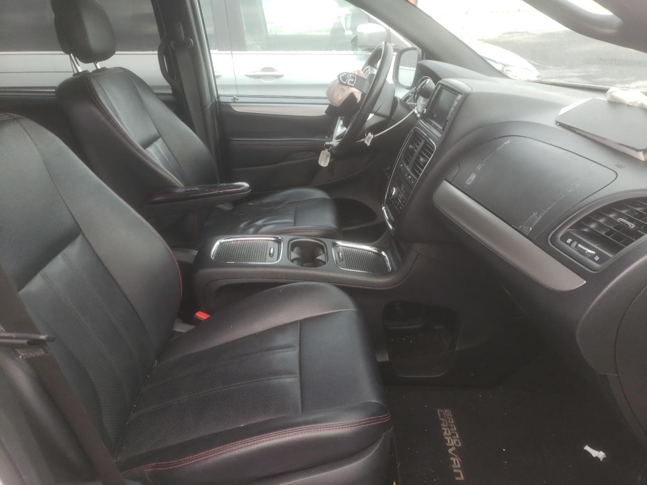 Photo 5 from auction – 2017 DODGE GRAND CARA with VIN 2C4RDGEGXHR619474