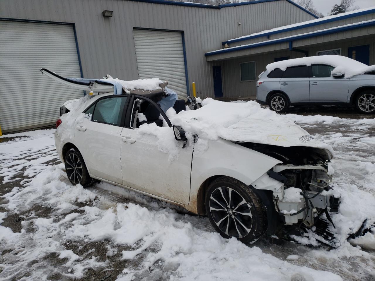 Photo 10 from auction – 2018 TOYOTA COROLLA L with VIN 2T1BURHE5JC993813
