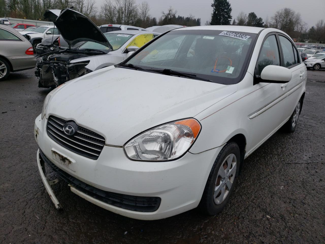 Photo 2 from auction – 2011 HYUNDAI ACCENT GLS with VIN KMHCN4AC4BU620310