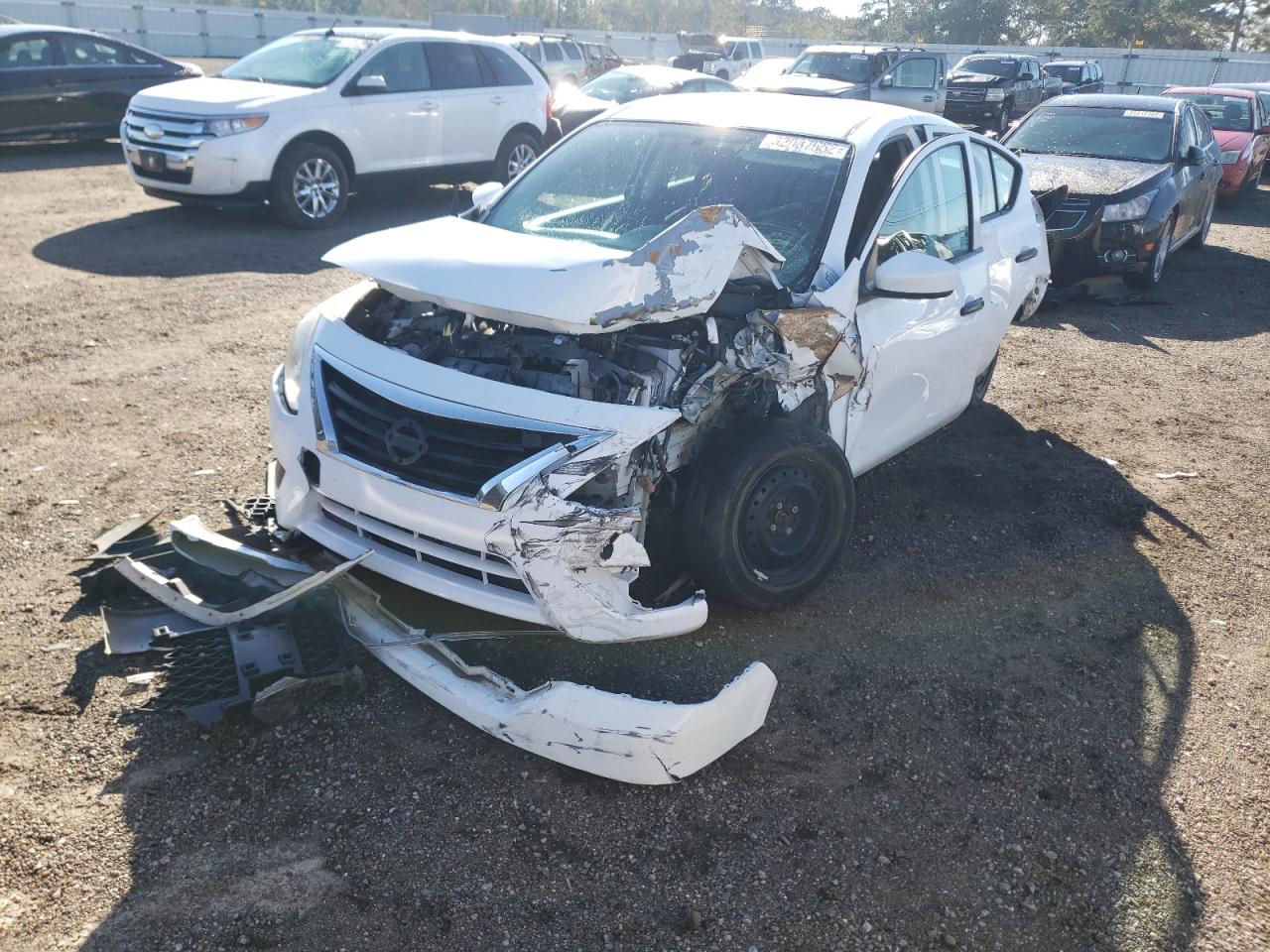 Photo 2 from auction – 2016 NISSAN VERSA S with VIN 3N1CN7AP3GL864320