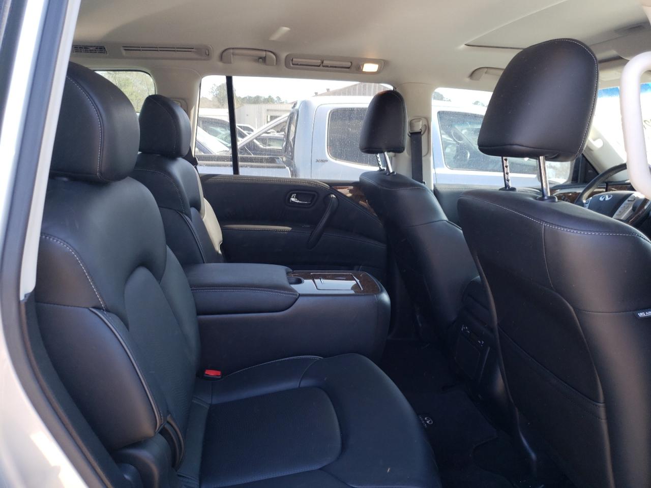 Photo 6 from auction – 2017 INFINITI QX80 BASE with VIN JN8AZ2NF1H9647232