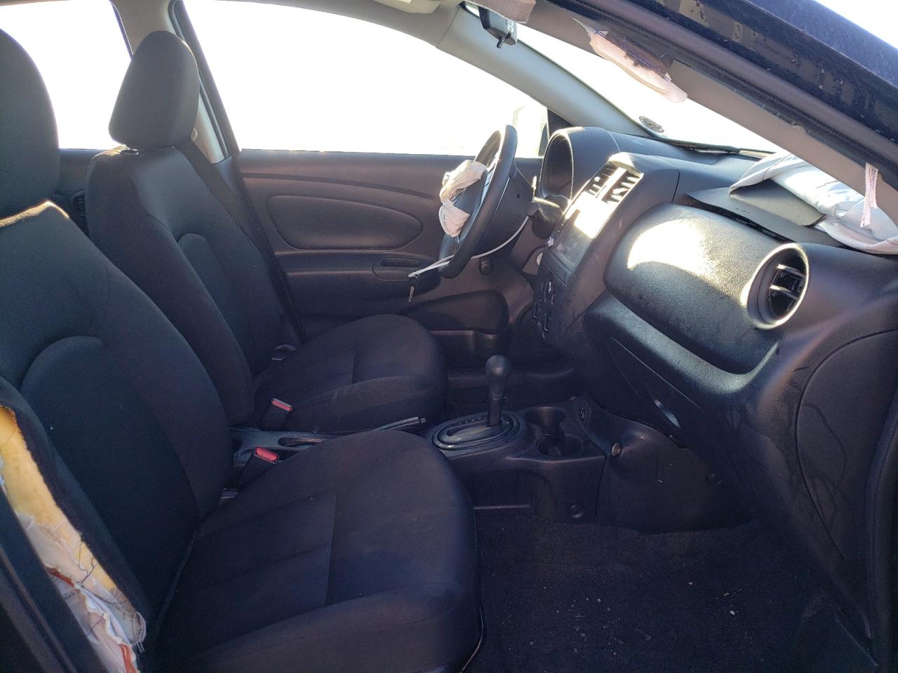 Photo 5 from auction – 2019 NISSAN VERSA S with VIN 3N1CN7APXKL830805