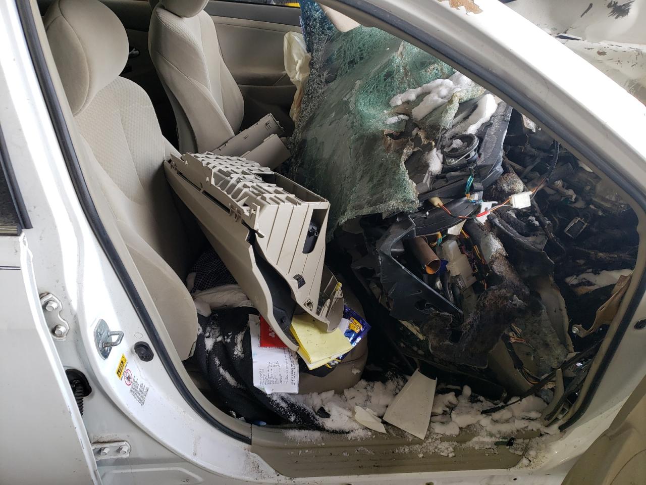 Photo 5 from auction – 2007 TOYOTA CAMRY CE with VIN 4T1BE46K77U600040