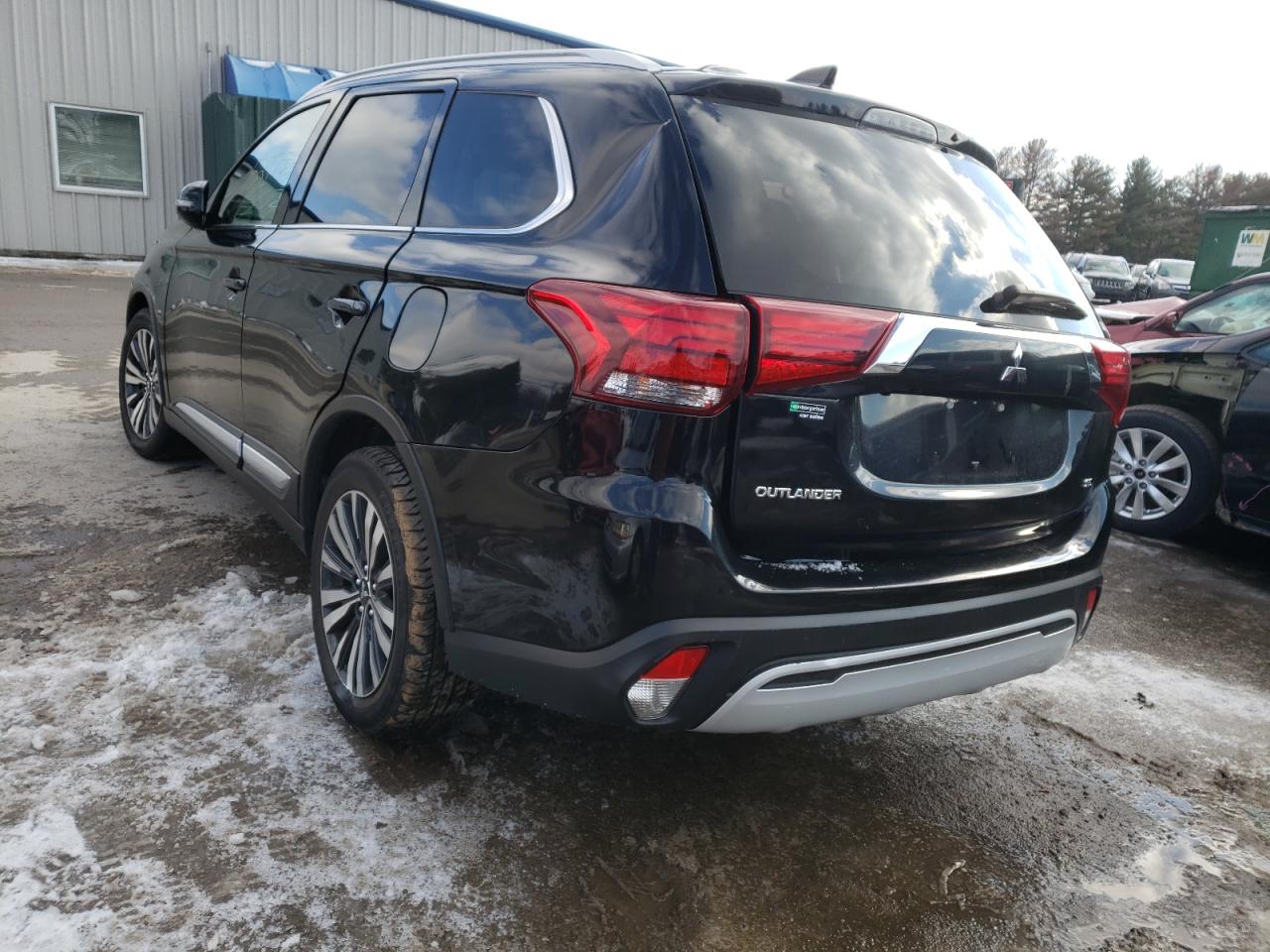 Photo 3 from auction – 2020 MITSUBISHI OUTLANDER with VIN JA4AZ3A32LZ025481
