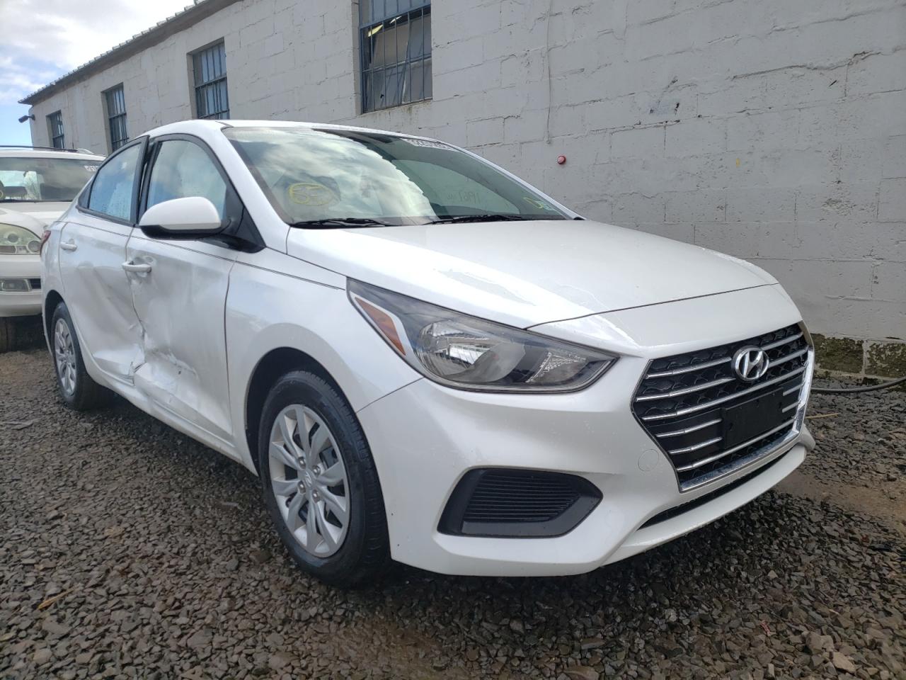 HYUNDAI ACCENT SE 2020 with VIN 3KPC24A67LE114025 - Photo from auction