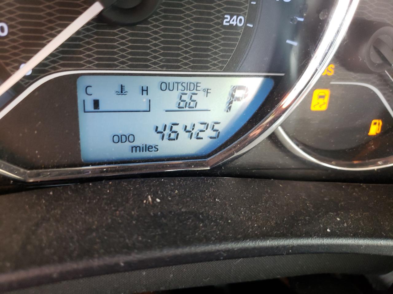 Photo 8 from auction – 2015 TOYOTA COROLLA L with VIN 5YFBURHE4FP341594