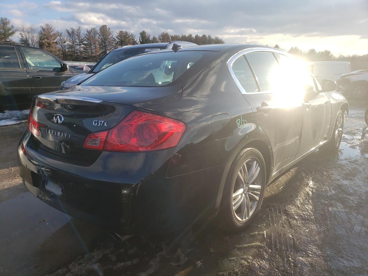 Photo 4 from auction – 2011 INFINITI G37 with VIN JN1CV6AR1BM350136