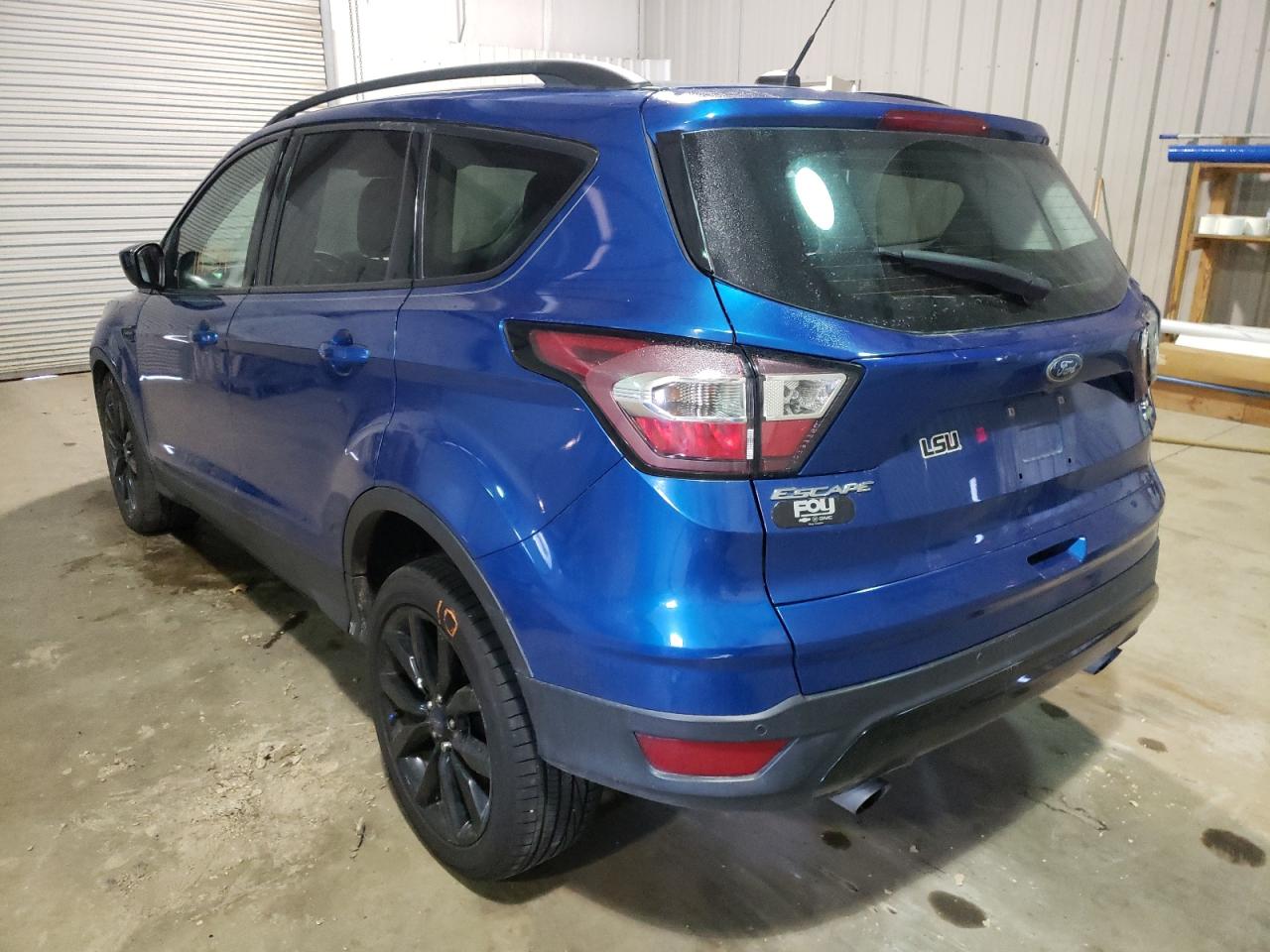 Photo 3 from auction – 2017 FORD ESCAPE SE with VIN 1FMCU0GD3HUC07119