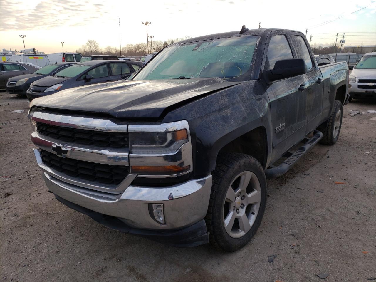 Photo 2 from auction – 2016 CHEVROLET SILVERADO with VIN 1GCVKREC4GZ149573