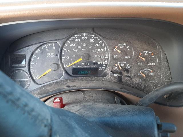 Photo 8 from auction – 2000 CHEVROLET SILVERADO with VIN 1GCEK19T7YE342532