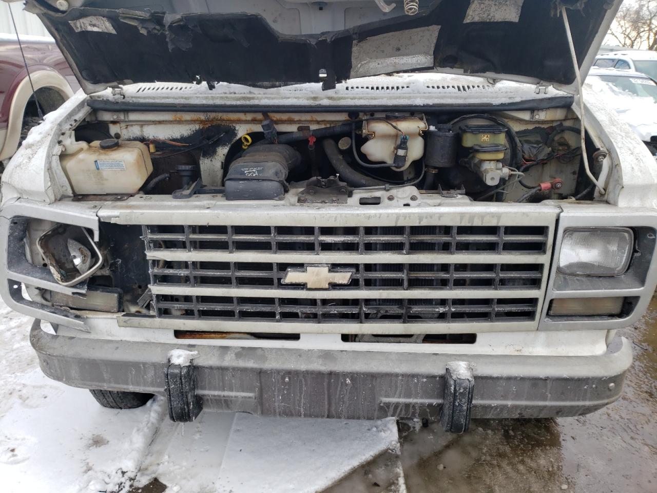 Photo 7 from auction – 1996 CHEVROLET VAN G3500 with VIN 1GCGG35KXTF105992