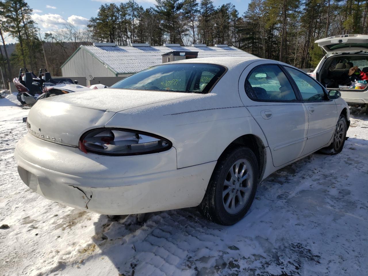 Photo 4 from auction – 2000 CHRYSLER CONCORDE L with VIN 2C3HD46R3YH152273