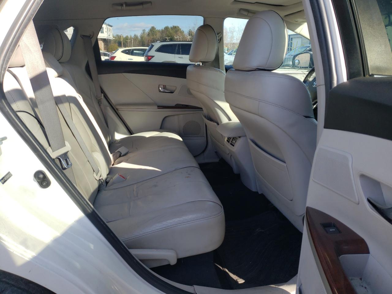 Photo 6 from auction – 2009 TOYOTA VENZA with VIN 4T3BK11A69U022156