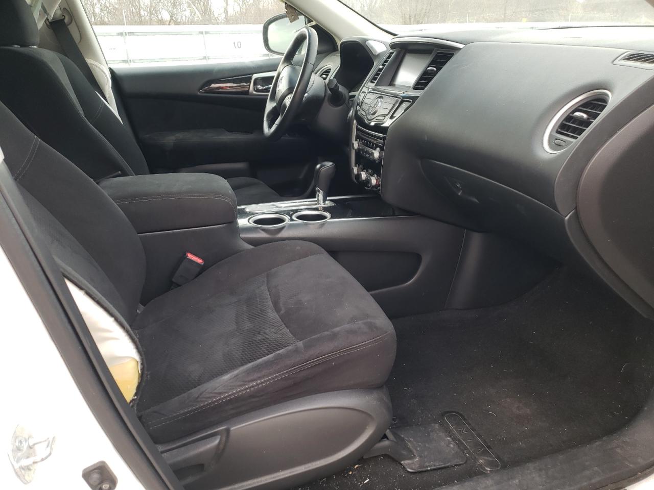 Photo 5 from auction – 2014 NISSAN PATHFINDER with VIN 5N1AR2MNXEC703215