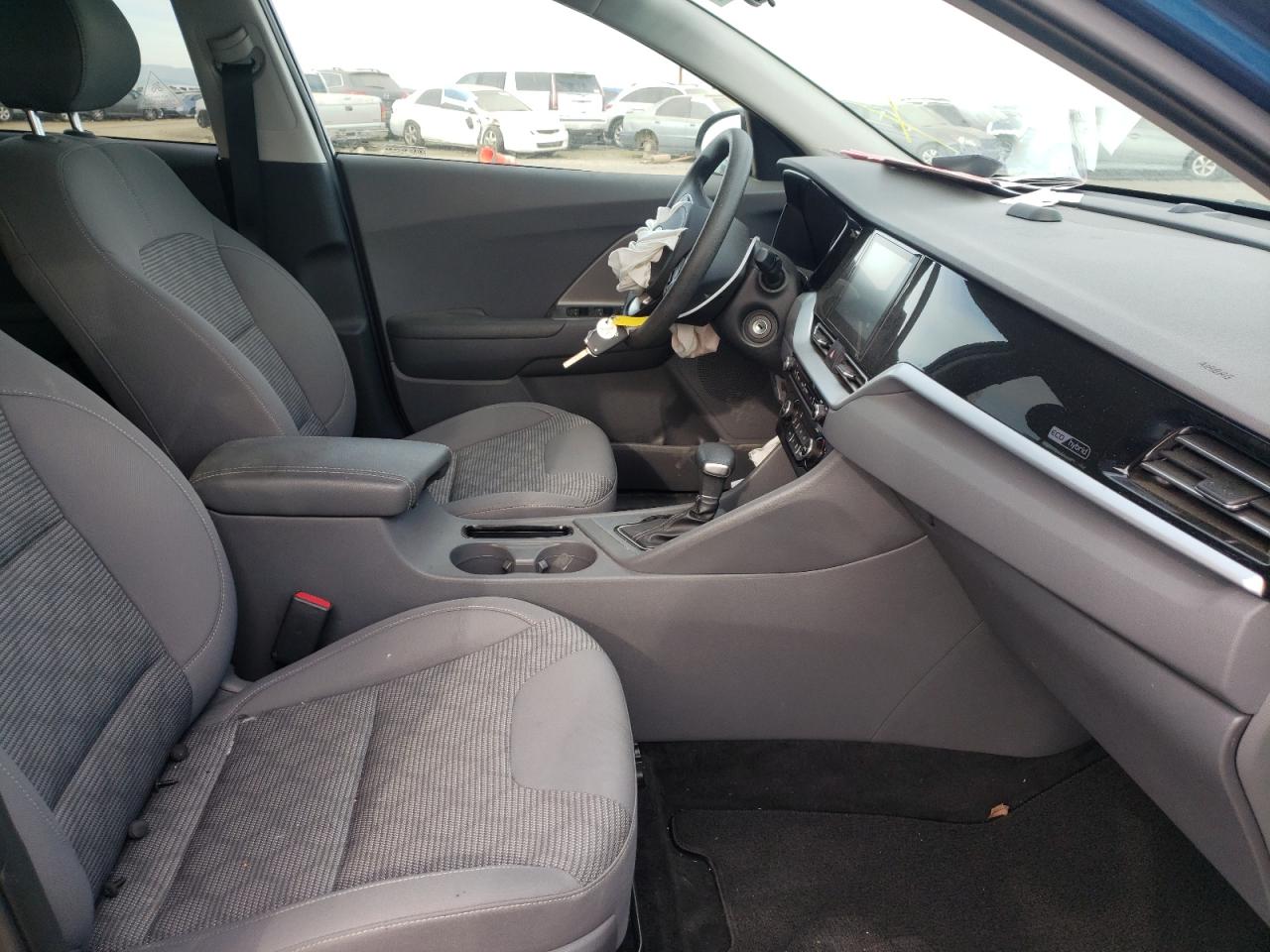Photo 5 from auction – 2020 KIA NIRO LX with VIN KNDCB3LC9L5398332