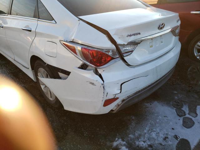 Photo 9 from auction – 2013 HYUNDAI SONATA HYB with VIN KMHEC4A40DA074889