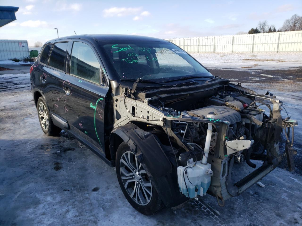 MITSUBISHI OUTLANDER 2016 with VIN JA4AZ3A30GZ064933 - Photo from auction