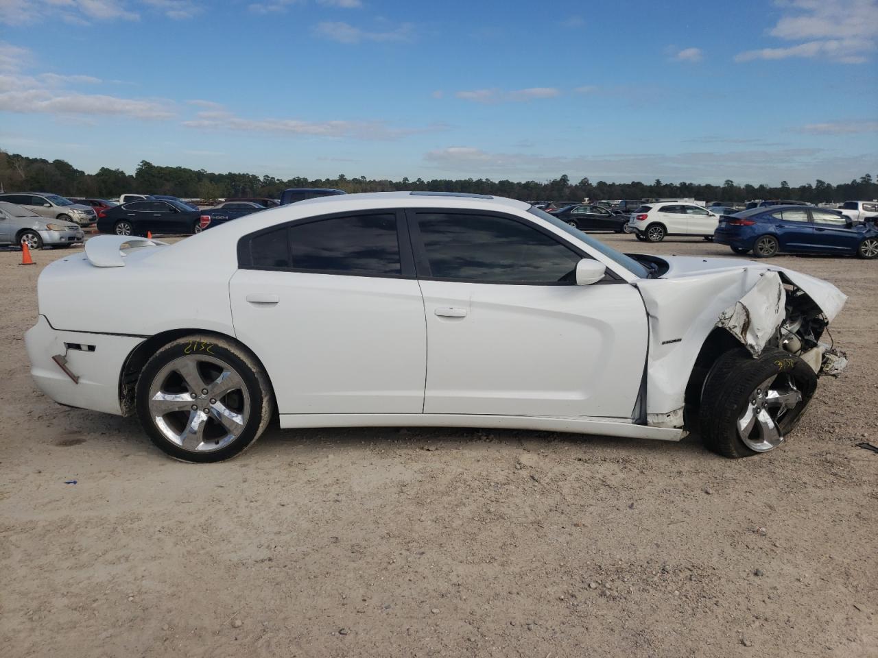 Photo 10 from auction – 2012 DODGE CHARGER R/ with VIN 2C3CDXCT9CH239681