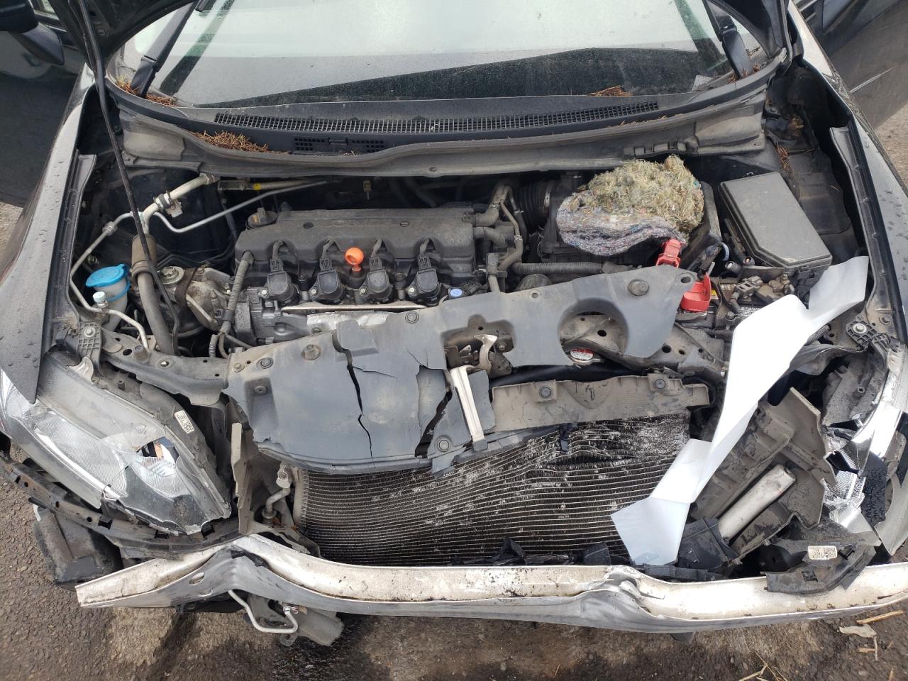 Photo 7 from auction – 2014 HONDA CIVIC LX with VIN 19XFB2F5XEE261377