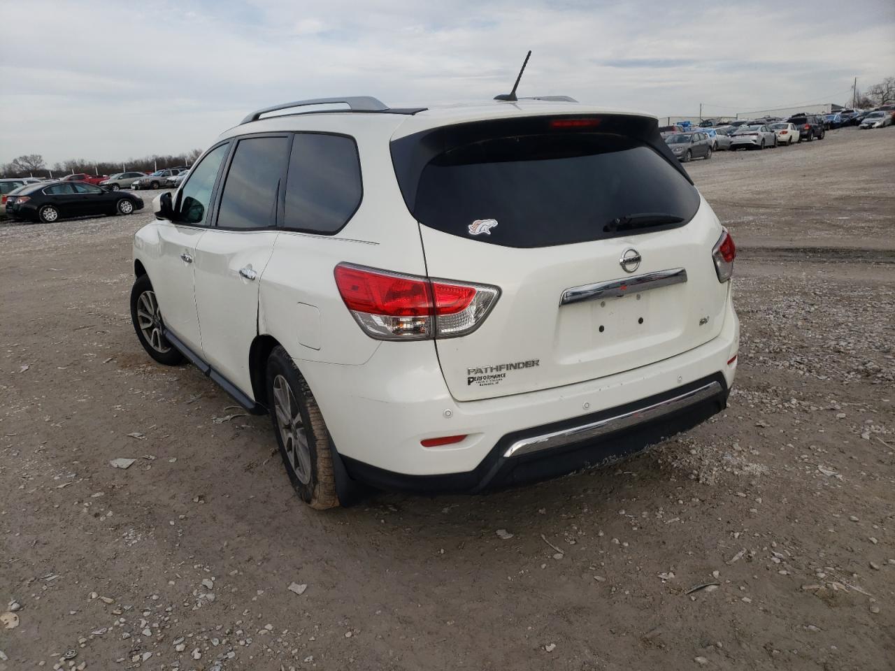 Photo 3 from auction – 2014 NISSAN PATHFINDER with VIN 5N1AR2MNXEC703215