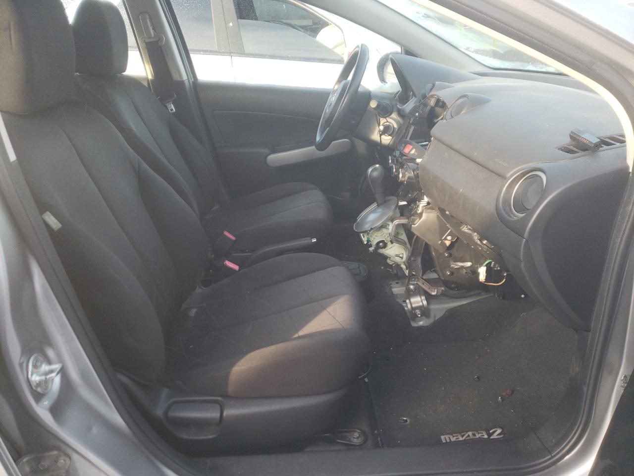 Photo 5 from auction – 2012 MAZDA MAZDA2 with VIN JM1DE1KYXC0137382