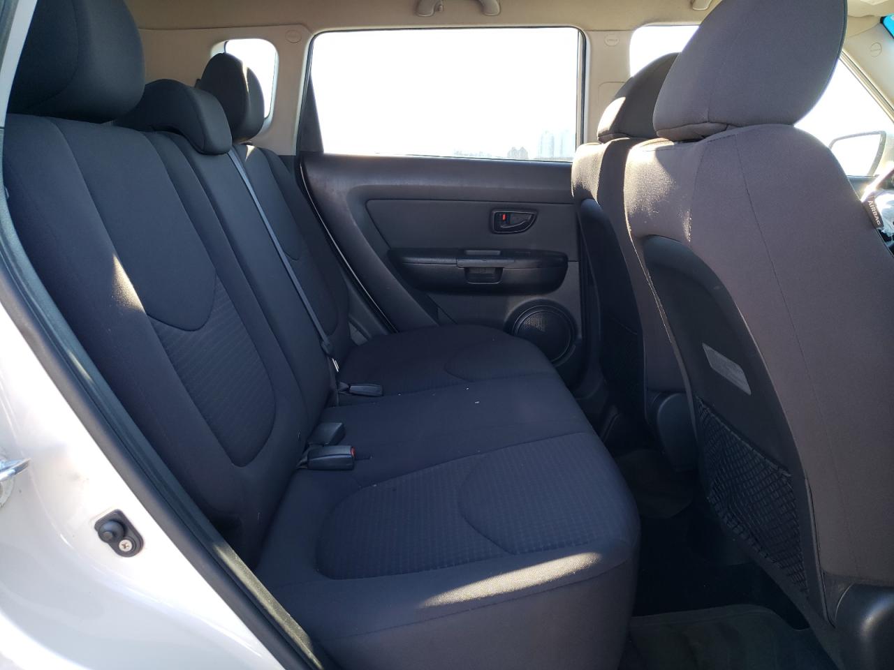 Photo 6 from auction – 2013 KIA SOUL with VIN KNDJT2A54D7767834