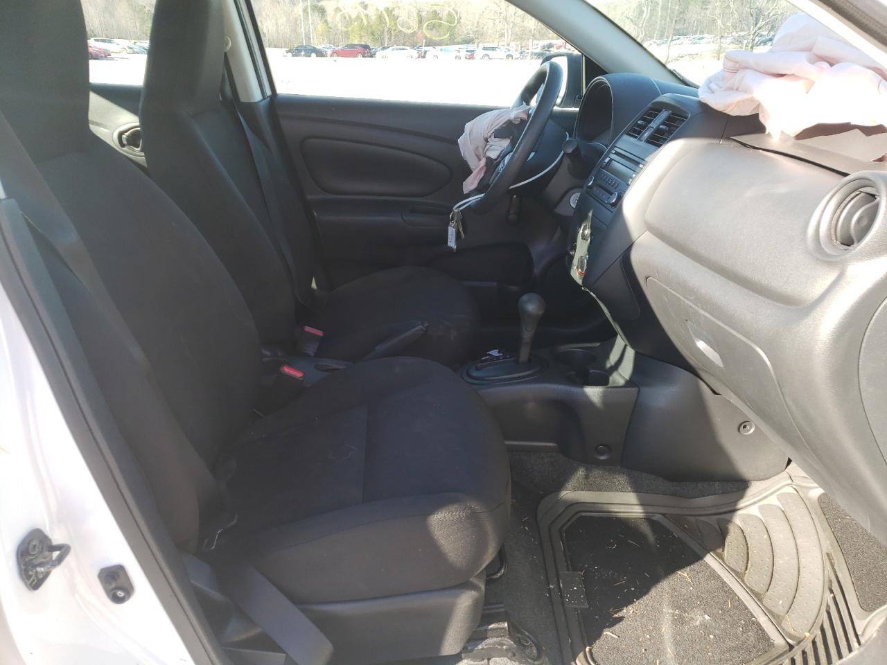 Photo 5 from auction – 2015 NISSAN VERSA S with VIN 3N1CN7AP6FL921091