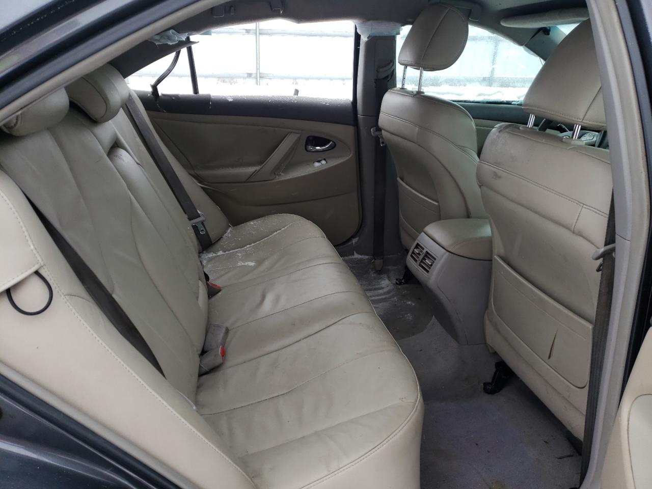 Photo 6 from auction – 2011 TOYOTA CAMRY HYBR with VIN 4T1BB3EK7BU139970