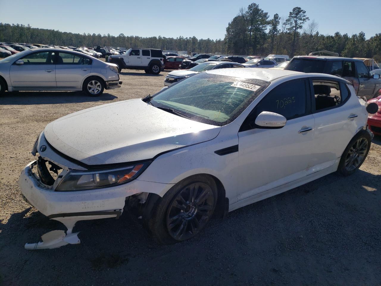 Photo 2 from auction – 2015 KIA OPTIMA LX with VIN KNAGM4A72F5628222