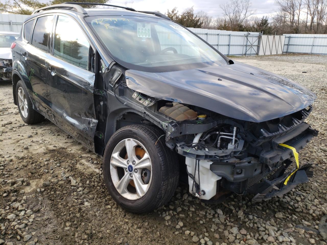 Photo 1 from auction – 2015 FORD ESCAPE SE with VIN 1FMCU9G98FUA30032