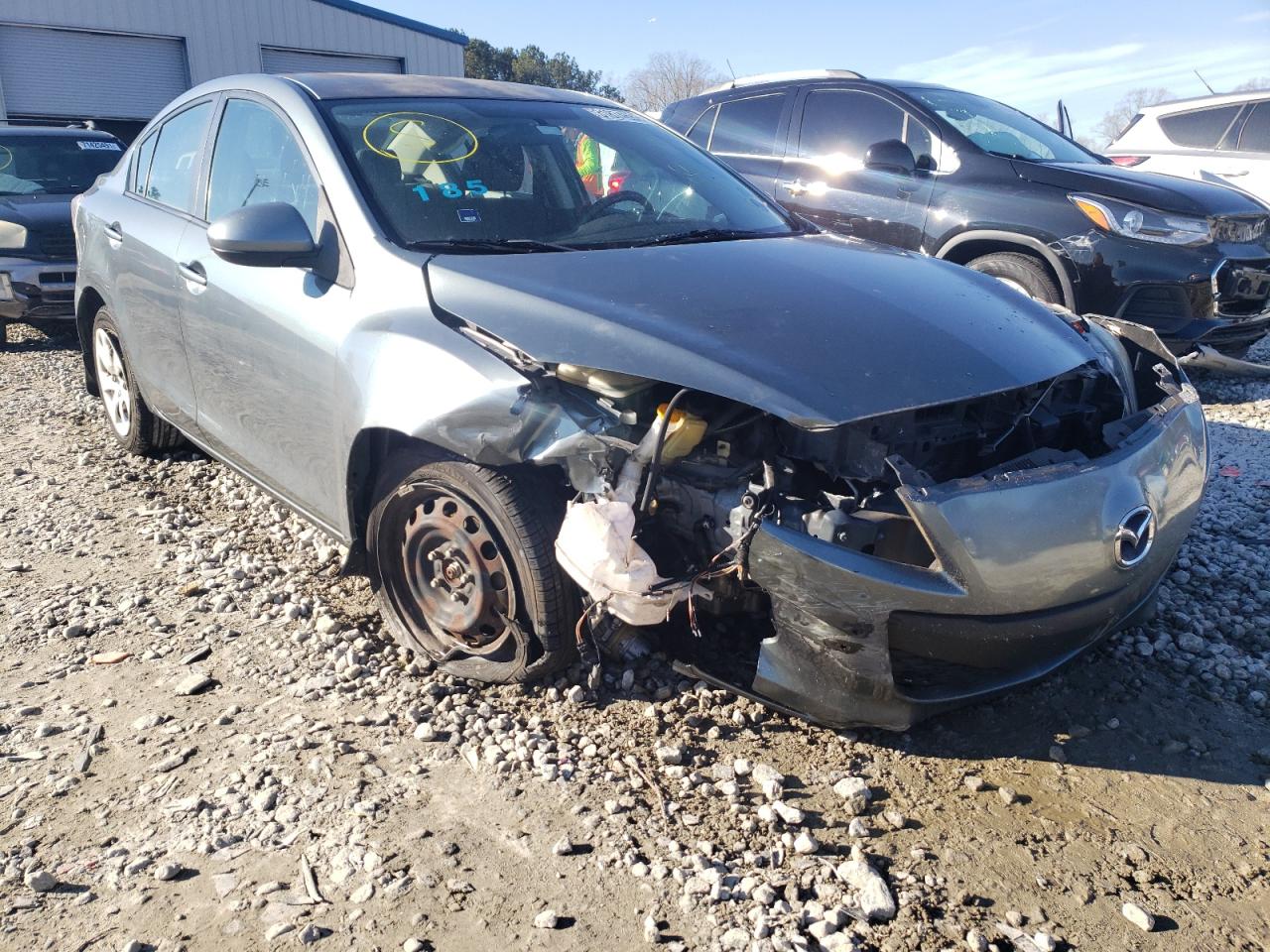 MAZDA 3 I 2012 with VIN JM1BL1UFXC1595281 - Photo from auction