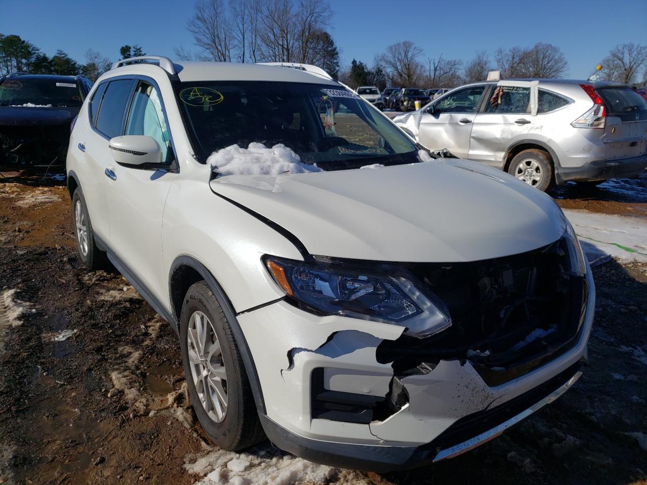 NISSAN ROGUE S 2019 with VIN KNMAT2MT2KP520643 - Photo from auction