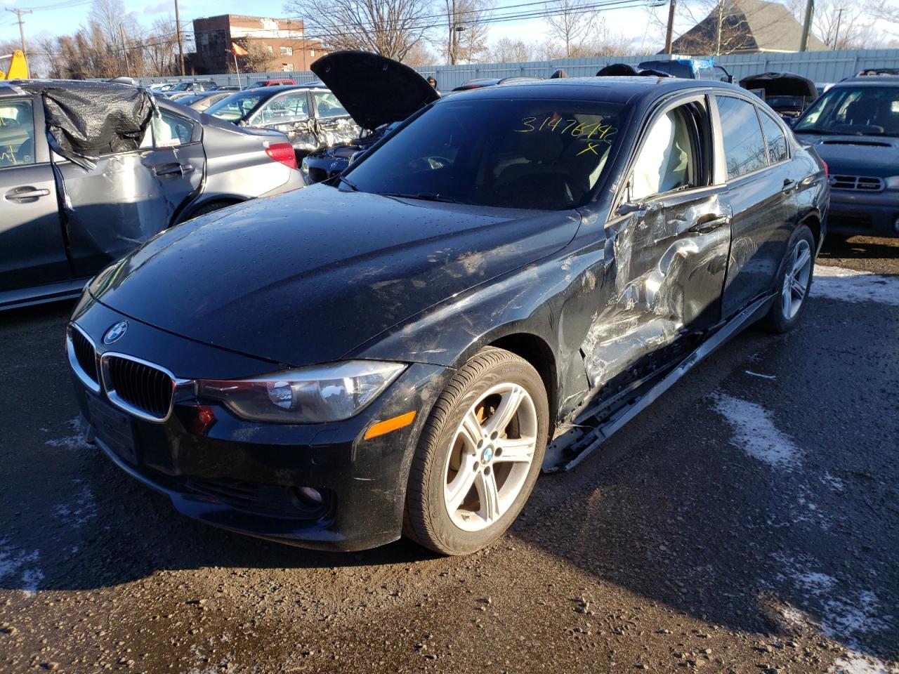 Photo 2 from auction – 2015 BMW 328 XI with VIN WBA3B3G52FNT68943