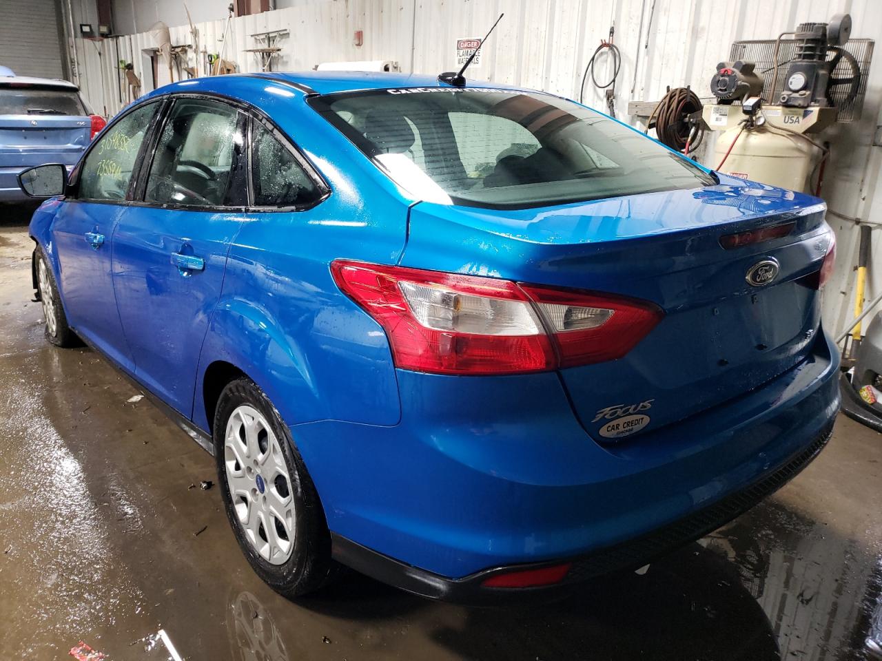 Photo 3 from auction – 2012 FORD FOCUS SE with VIN 1FAHP3F23CL244551