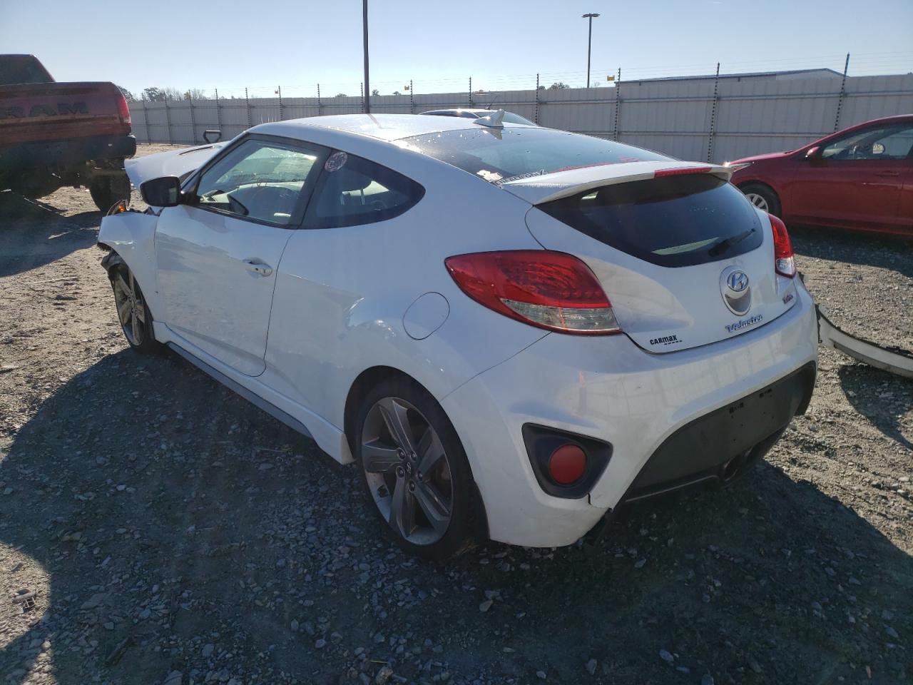 Photo 3 from auction – 2013 HYUNDAI VELOSTER T with VIN KMHTC6AEXDU152914