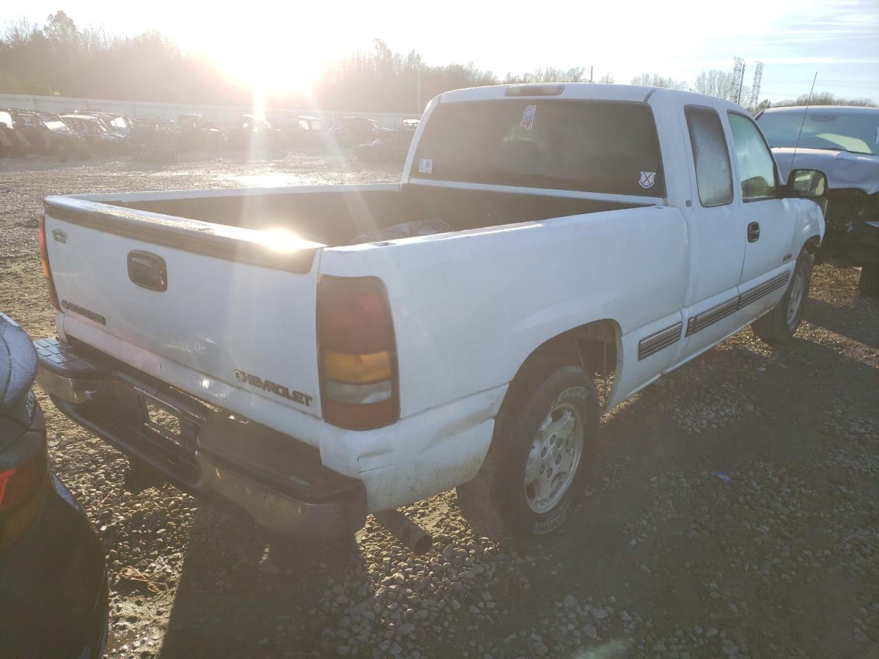 Photo 4 from auction – 2001 CHEVROLET SILVERADO with VIN 2GCEC19T111104907