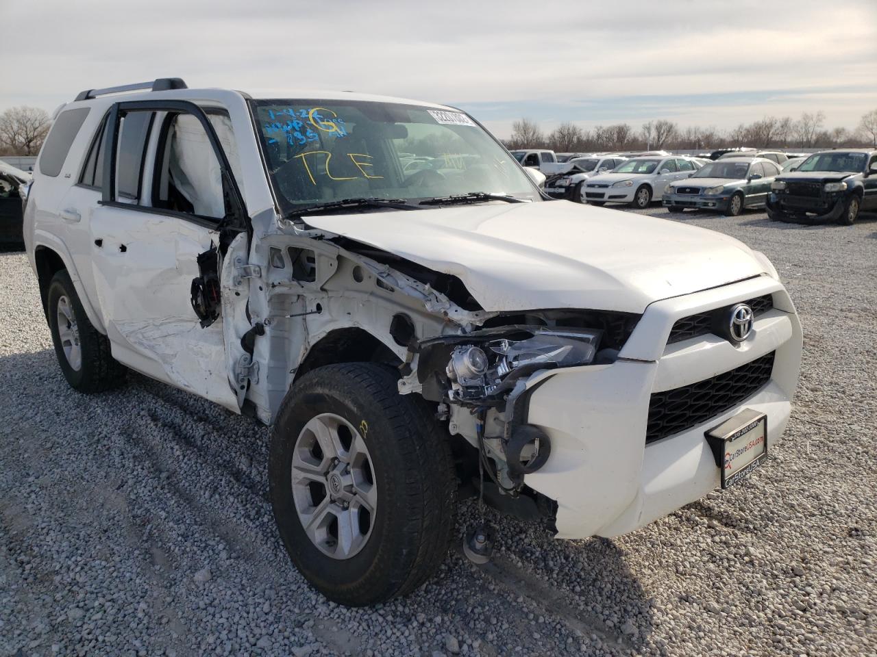TOYOTA 4RUNNER SR 2019 with VIN JTEZU5JR1K5204071 - Photo from auction