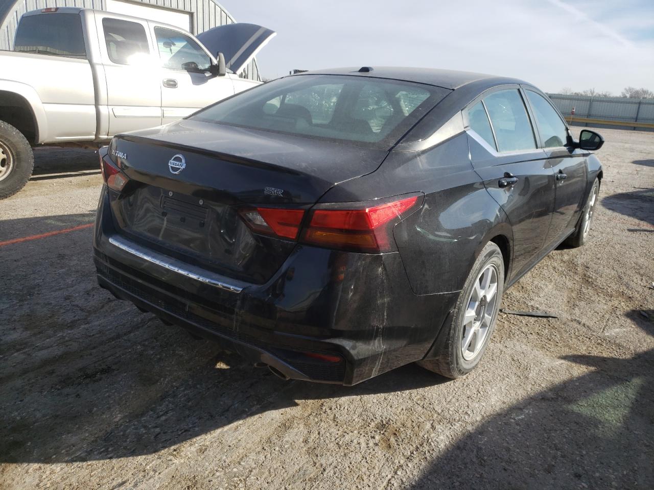 Photo 4 from auction – 2019 NISSAN ALTIMA SR with VIN 1N4BL4CV5KC181375