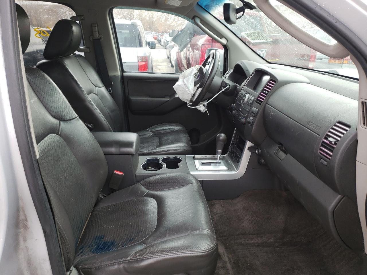Photo 5 from auction – 2012 NISSAN PATHFINDER with VIN 5N1AR1NB4CC634145