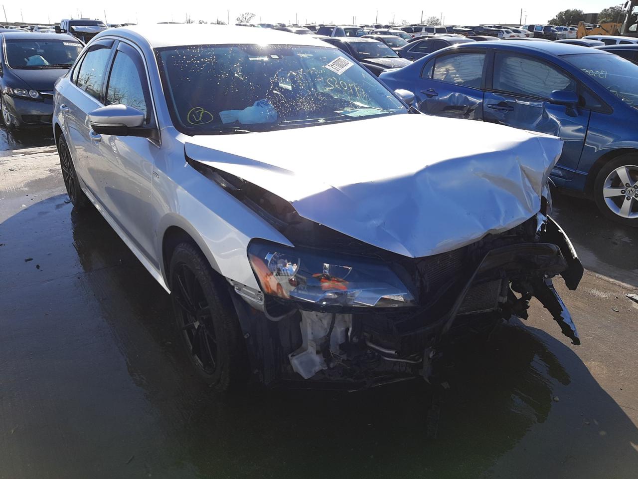 VOLKSWAGEN PASSAT S 2014 with VIN 1VWAT7A33EC033218 - Photo from auction