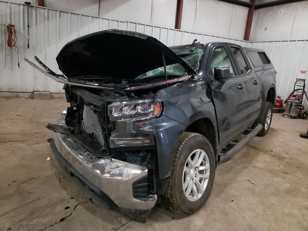 Photo 2 from auction – 2019 CHEVROLET SILVERADO with VIN 1GCRYDEK8KZ279763