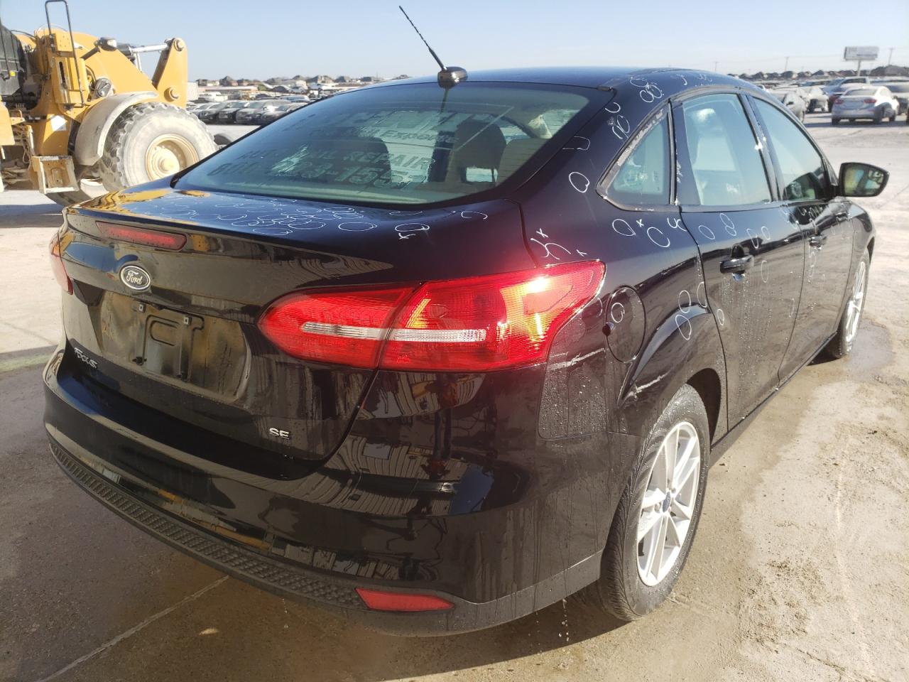 Photo 4 from auction – 2018 FORD FOCUS SE with VIN 1FADP3F28JL208771
