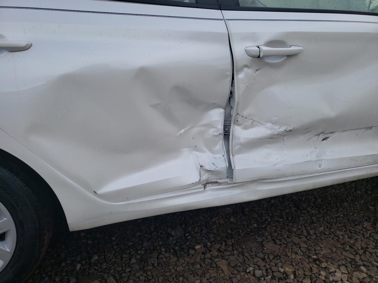 Photo 9 from auction – 2020 HYUNDAI ACCENT SE with VIN 3KPC24A67LE114025