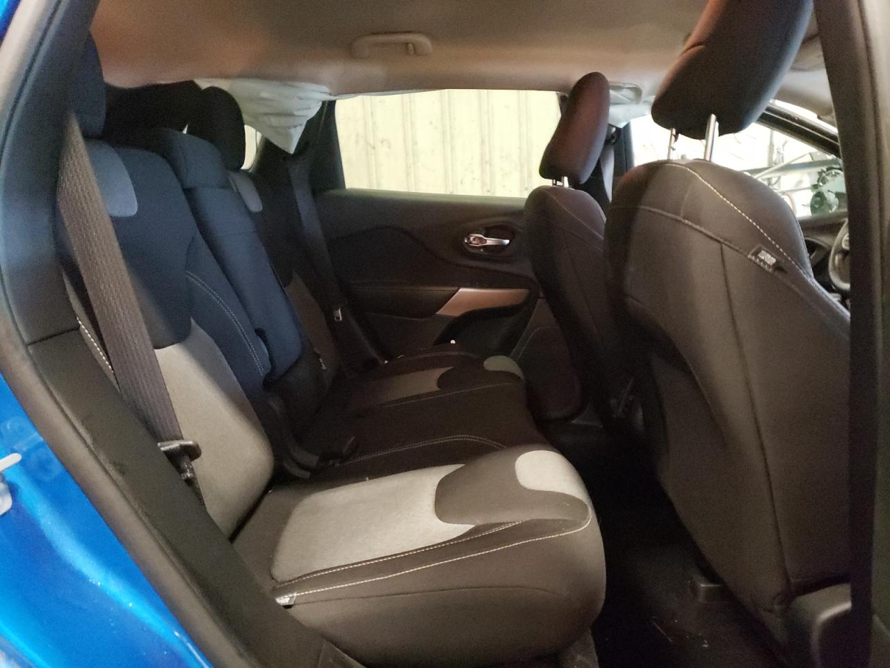 Photo 6 from auction – 2017 JEEP CHEROKEE S with VIN 1C4PJMAB3HW644829