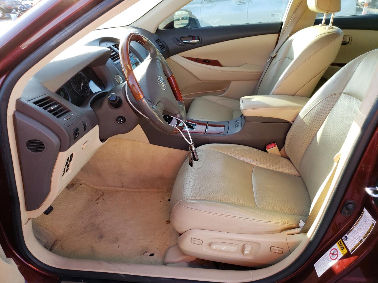 Foto 5 de la subasta – 2008 LEXUS ES 350 con VIN JTHBJ46G282216917
