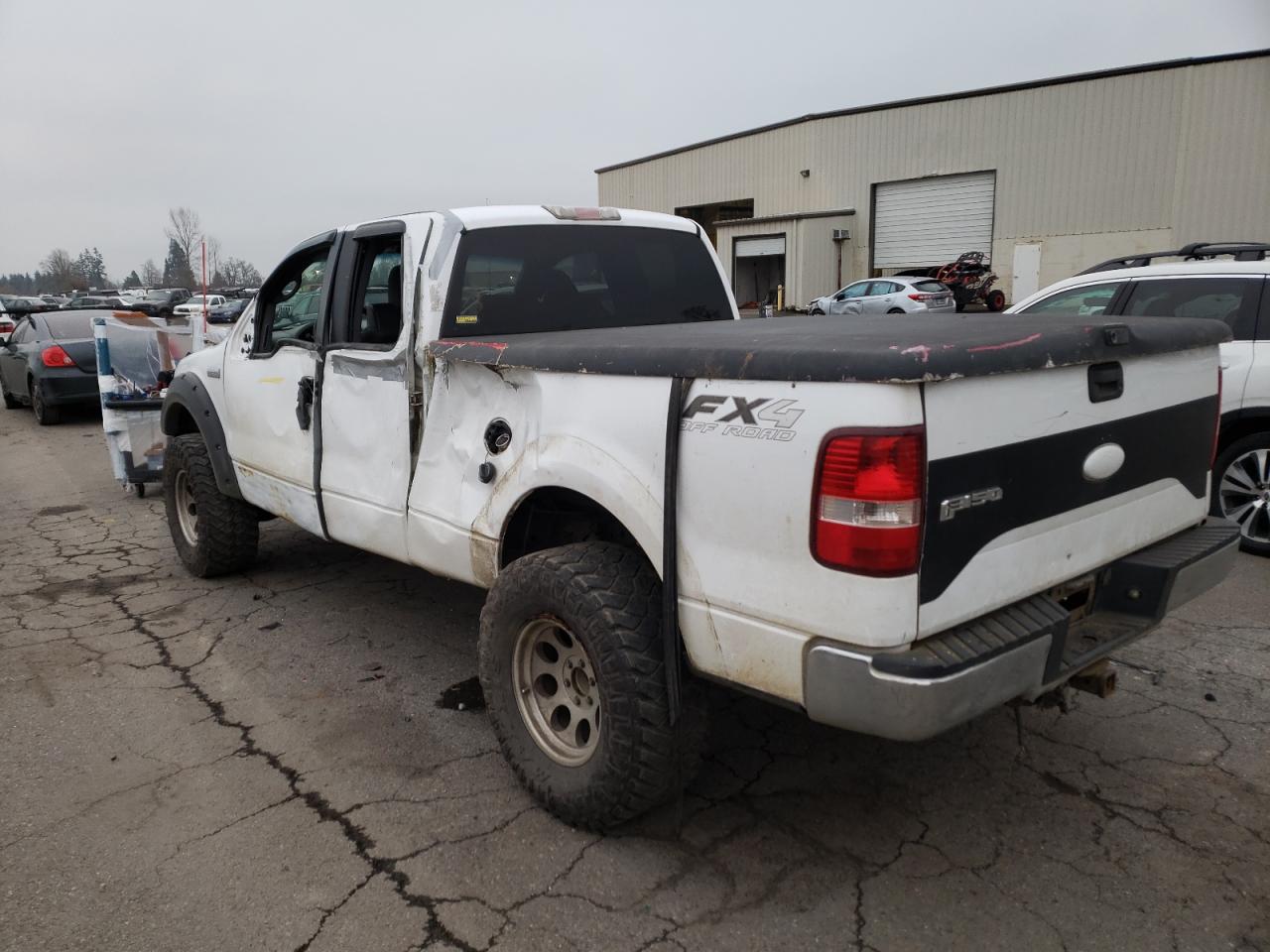 Photo 3 from auction – 2006 FORD F150 with VIN 1FTPX14V16NB54895