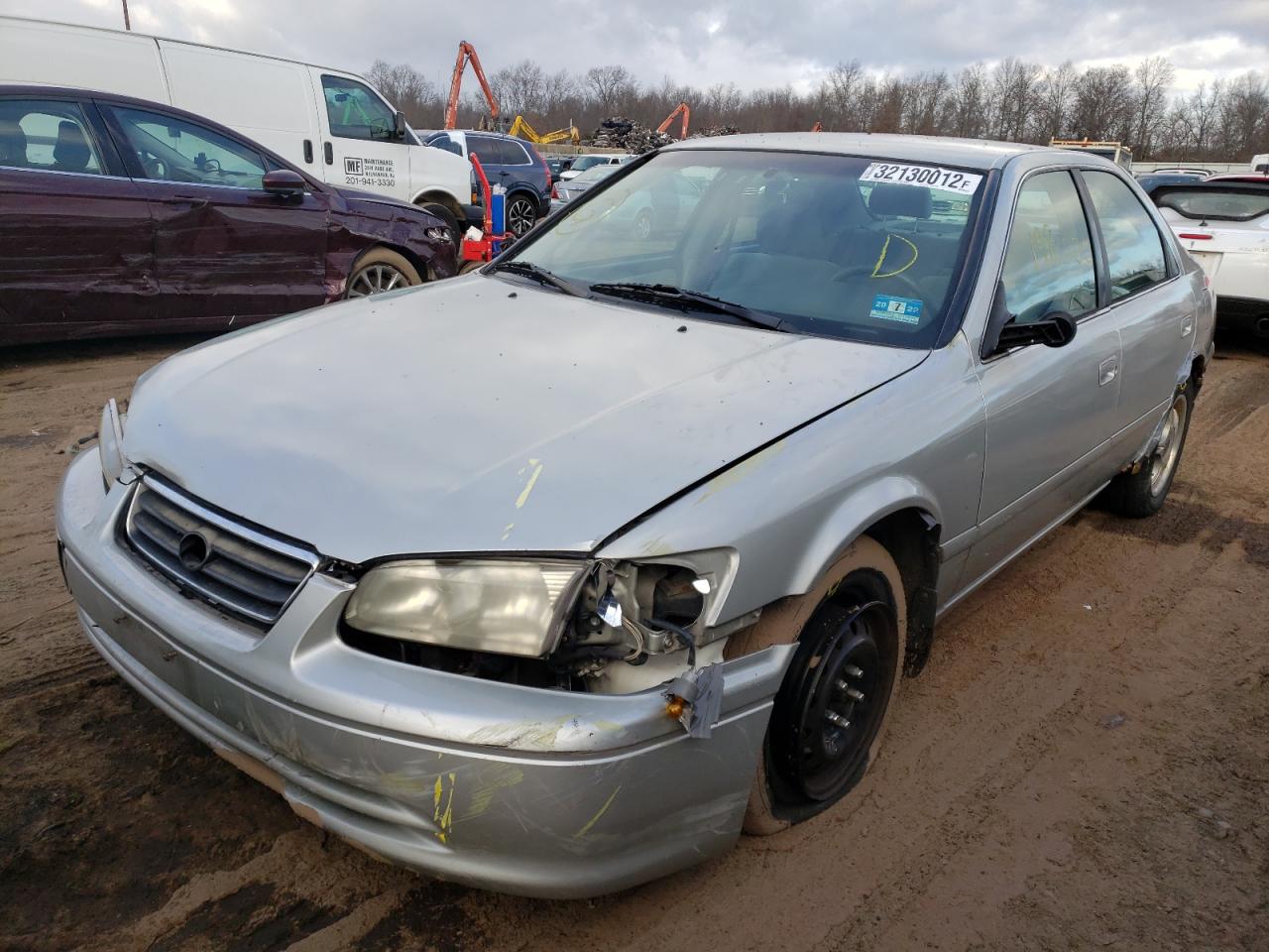 Photo 2 from auction – 2000 TOYOTA CAMRY CE with VIN 4T1BG22K4YU660833
