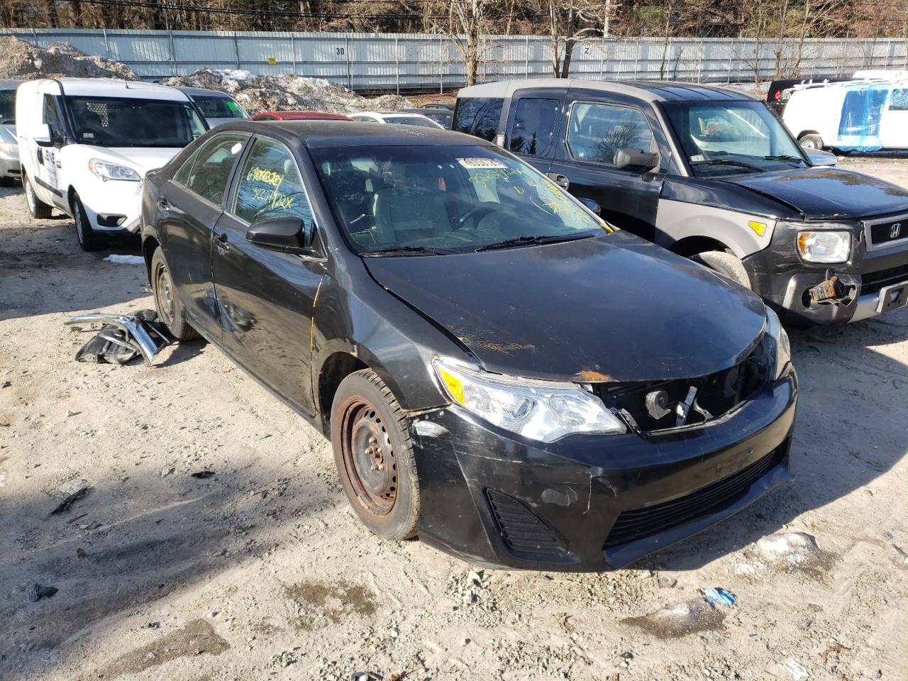 TOYOTA CAMRY HYBR 2014 with VIN 4T1BD1FK3EU110998 - Photo from auction